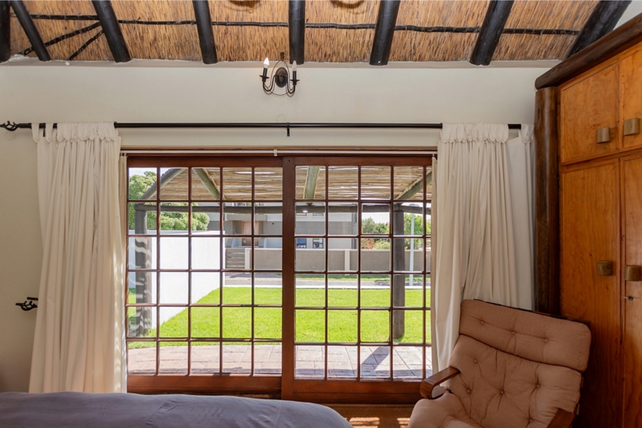 5 Bedroom Property for Sale in Myburgh Park Western Cape